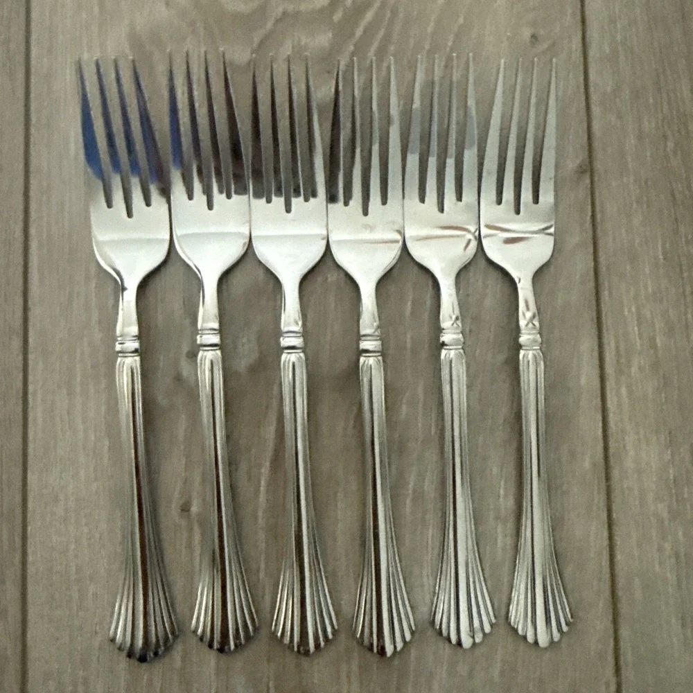 Set of 6 Cambridge Tracy Stainless Steel Dinner Fork 7.5
